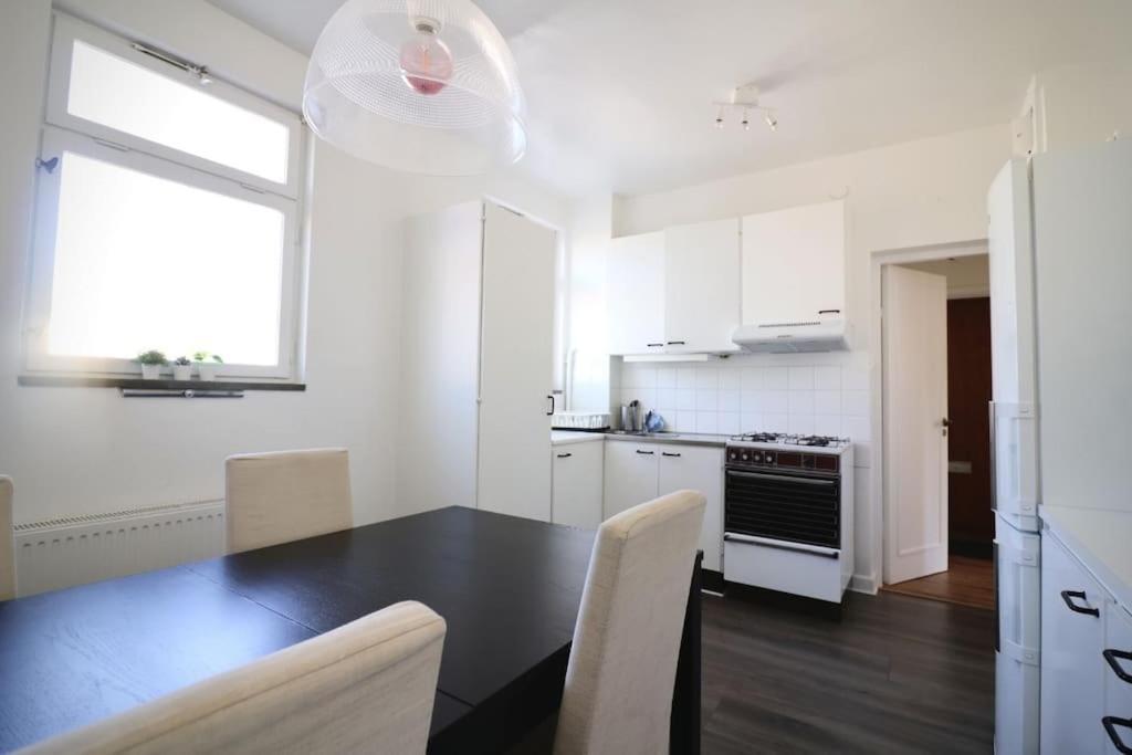 Stockholm Apartment Hammarbyhojden Exterior foto